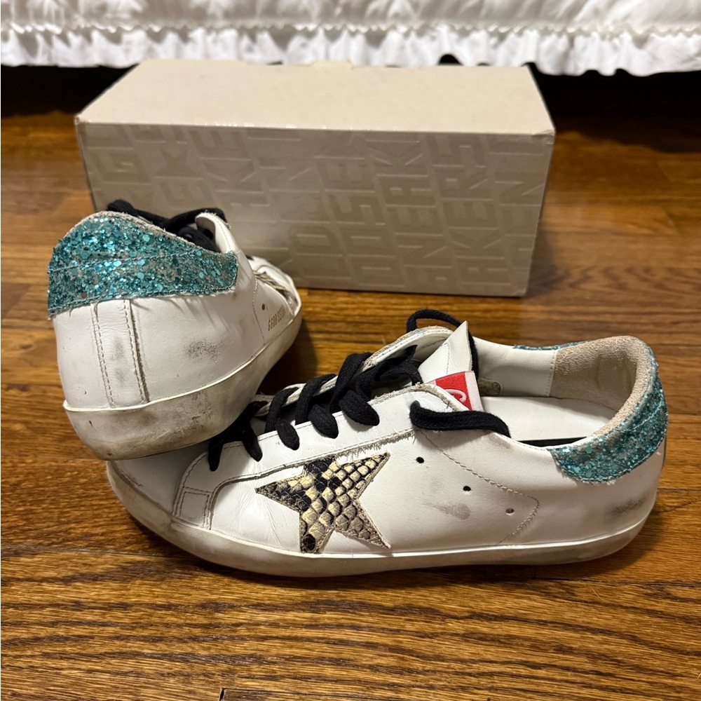 Golden Goose women’s White Sneakers with Teal and Black Star